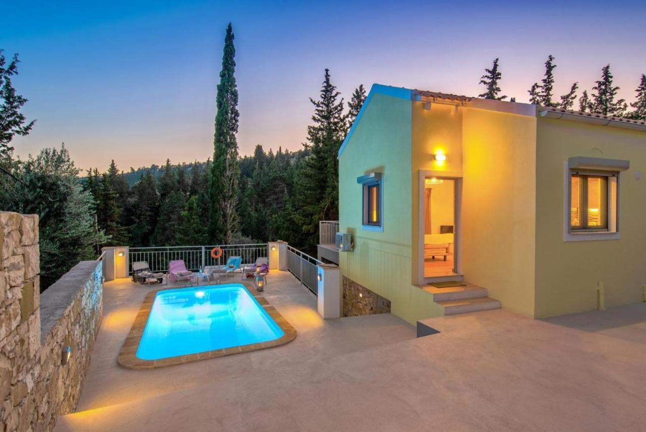 Villa Ifigeneia Гайос Экстерьер фото