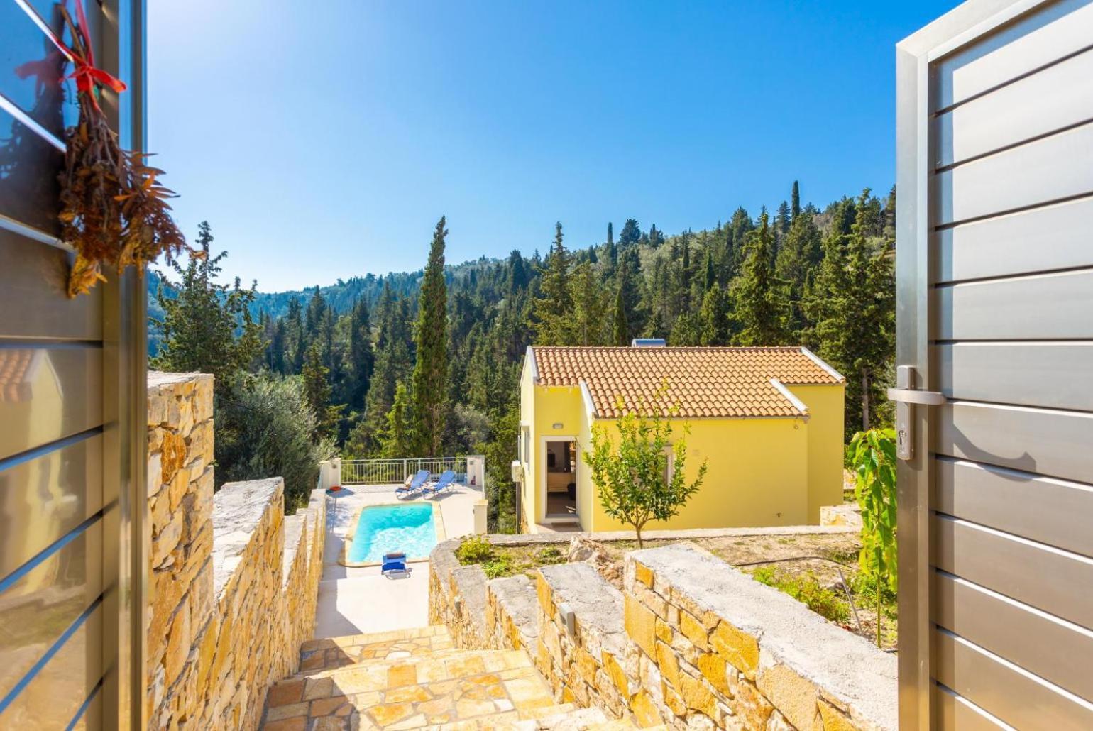 Villa Ifigeneia Гайос Экстерьер фото