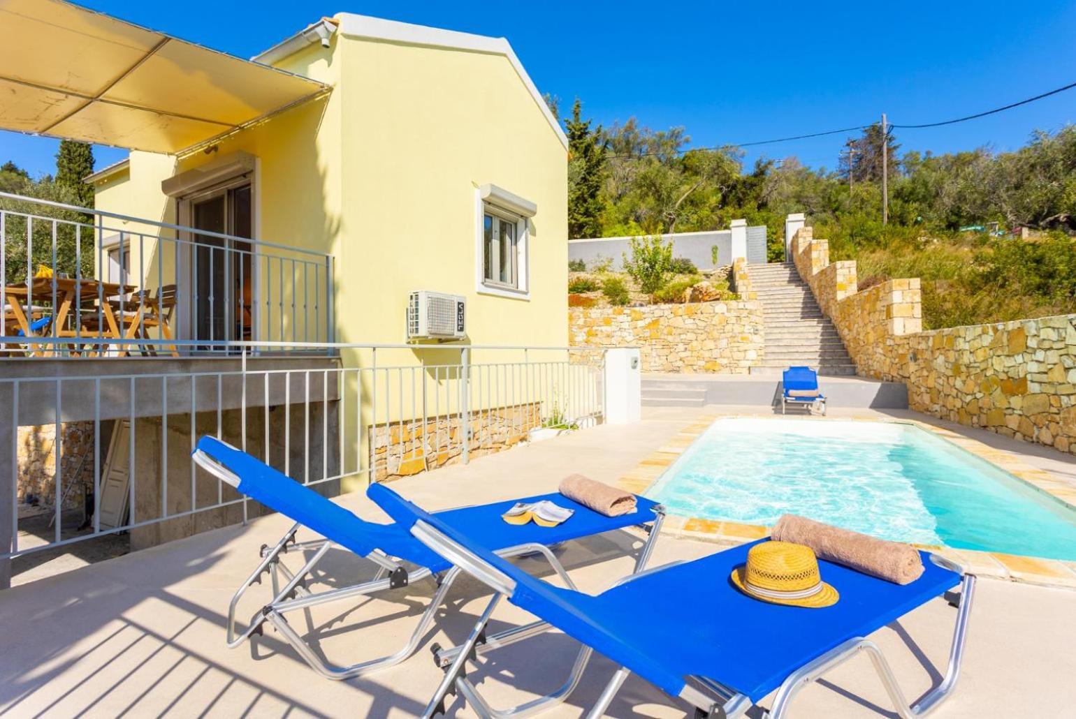 Villa Ifigeneia Гайос Экстерьер фото